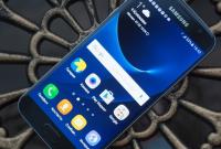Смартфону Samsung Galaxy S8 приписывают наличие сдвоенной основной камеры