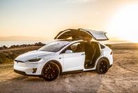 Электрокары Tesla получат режим «вечеринки» (видео)