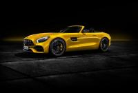 В линейке Mercedes-AMG GT появился еще один родстер