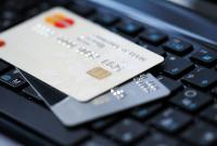 Доля безналичных расчетов банковскими картами достигла 44,4%  - Инфографика НБУ