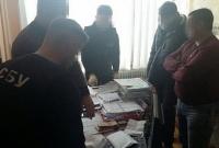 СБУ: На взятке разоблачен чиновник Винницкой ОГА