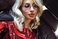 Пора домой. Лобода опубликовала фото в мини-платье