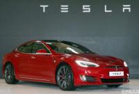 Автопилот Tesla перестал работать после неудачного обновления
