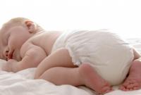 В семи областях родителям начали выдавать "пакеты малыша"