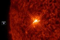 NASA опубликовало снимок вспышки на Солнце
