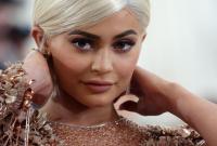 Кайли Дженнер одним твитом лишила популярную соцсеть $1,3 миллиарда