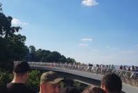 Кличко заявил, что вероятно в пешеходный мост стреляли
