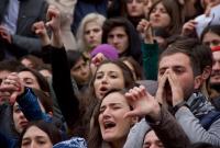 В Грузии 12-классники выйдут на акцию за отмену экзаменов