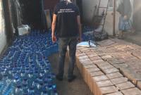 В Харьковской области изъяли почти 10 тысяч литров поддельного алкоголя