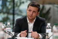 Зеленского просят отменить Новый год