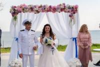 Освобожденный украинский моряк Беспальченко сыграл свадьбу