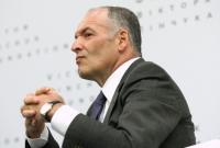 Стало известно, сколько Пинчук заплатил лоббистам для "отбеливания" Януковича
