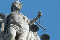 Террориста из группировки Спарта заочно приговорили к девяти годам тюрьмы
