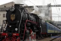 Укрзалізниця запускає на Водохреще святковий паровоз