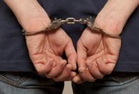 Суд отправил на пять лет в тюрьму рецидивиста, который ограбил подростка