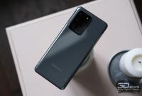 Samsung может лишить смартфоны комплектного зарядного устройства