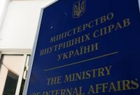 В Николаевской области депутат облсовета угрожал полицейским пистолетом