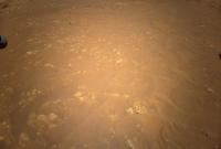 Марсианские хроники: вертолет NASA Ingenuity в полете сфотографировал марсоход Perseverance