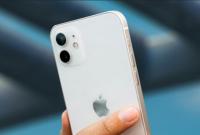 Перед презентацией iPhone 13, стал более доступным iPhone 12